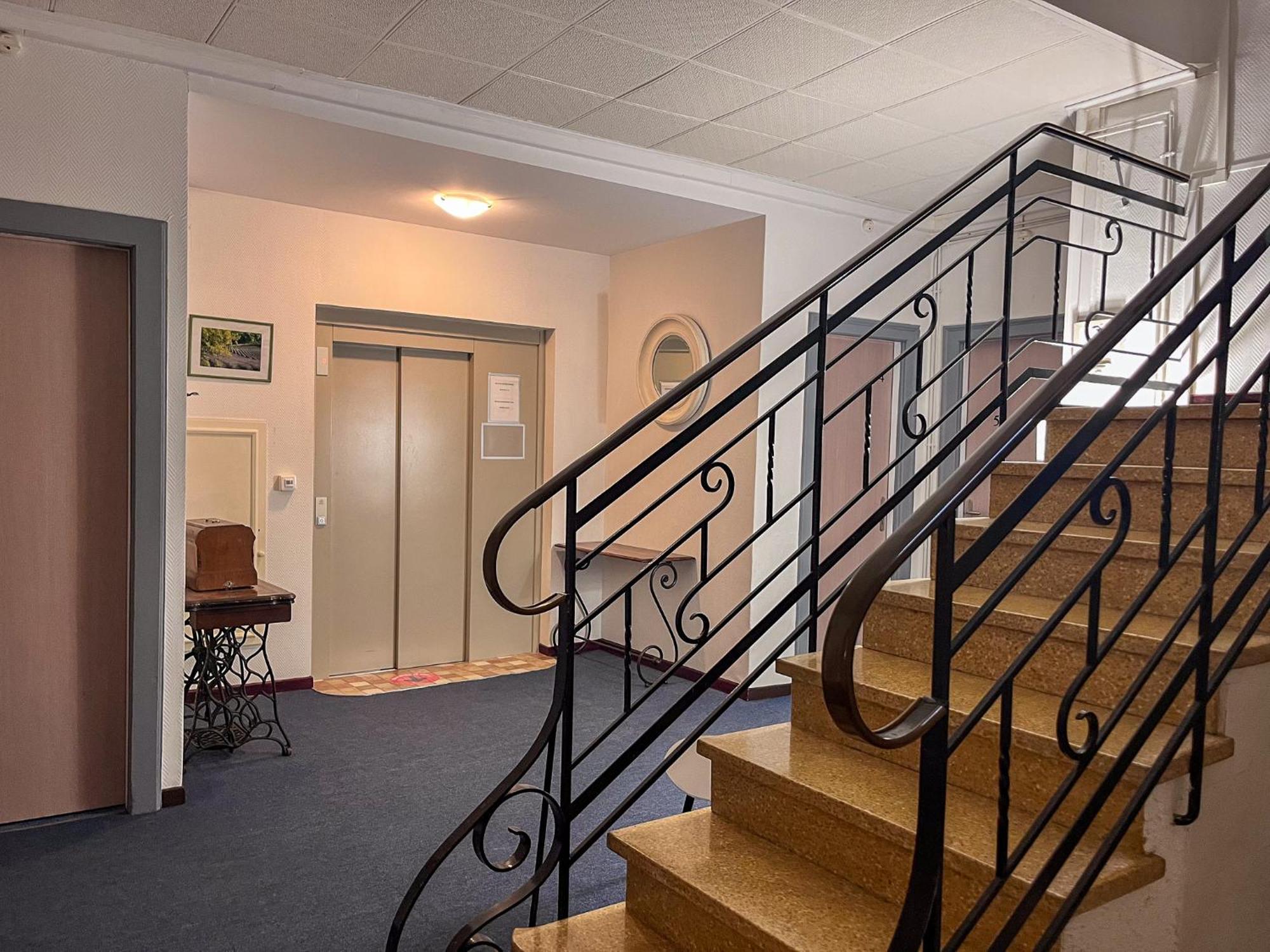 Hotel Le National à Sète Extérieur photo