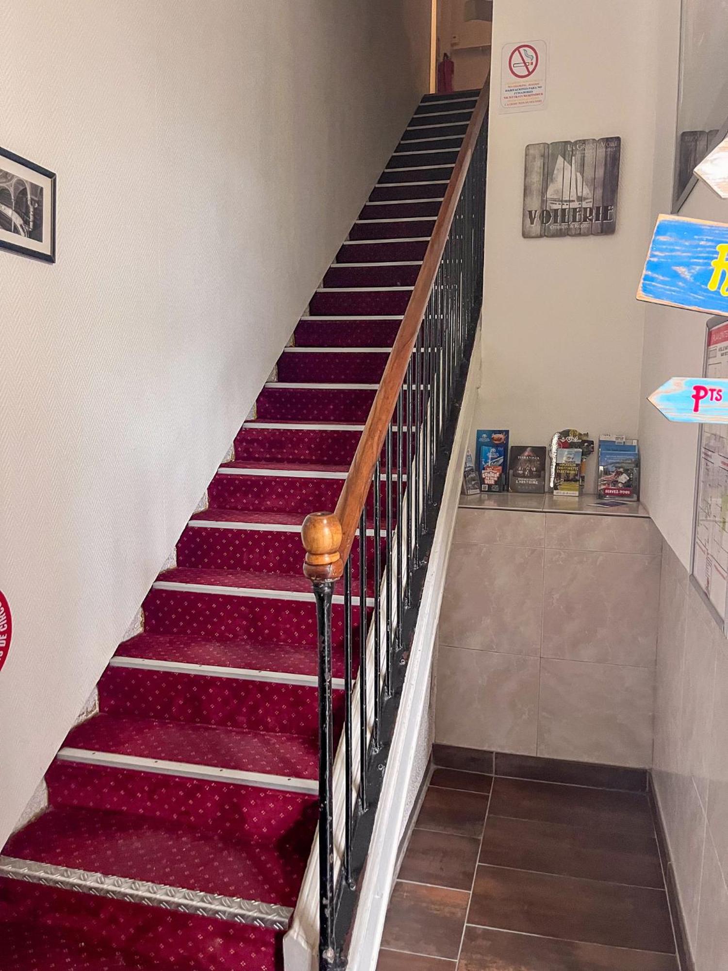 Hotel Le National à Sète Extérieur photo